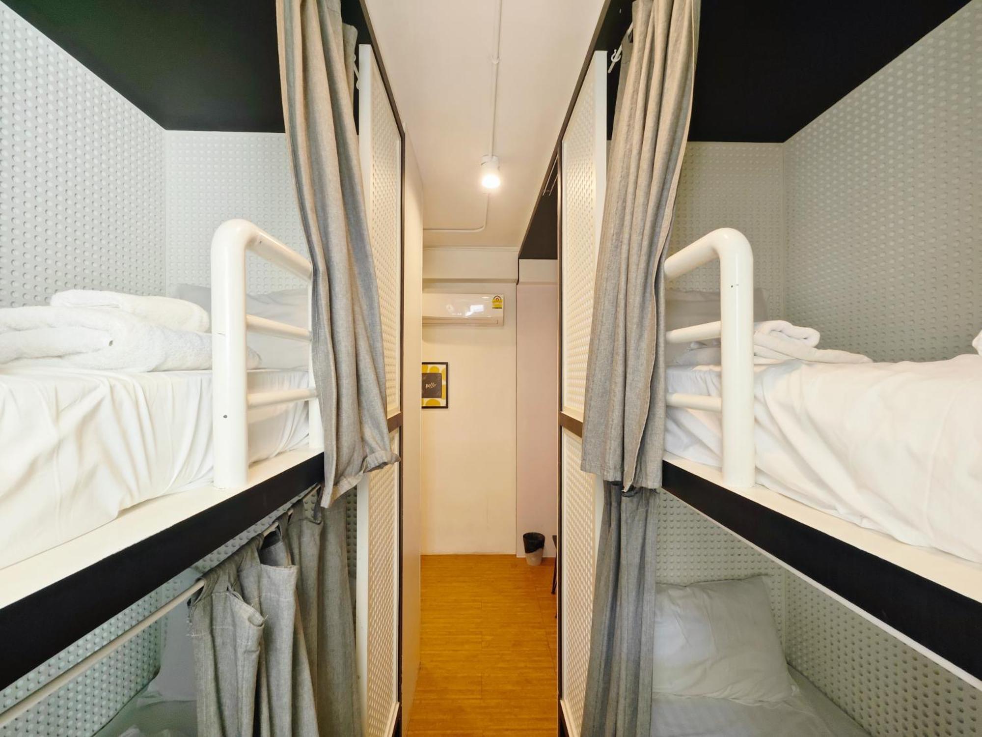 Ostay Asoke Bangkok Makkasan Exterior photo