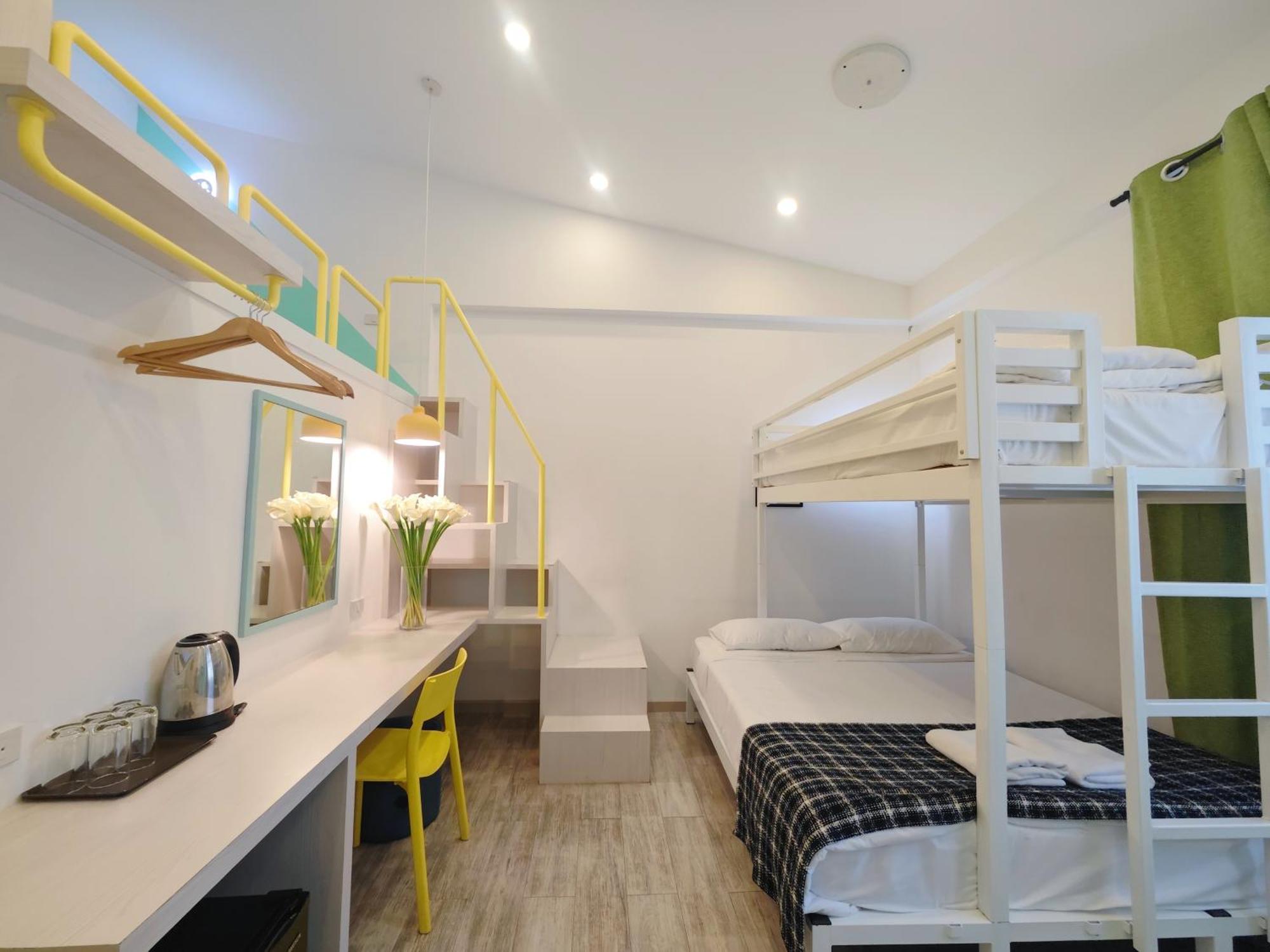 Ostay Asoke Bangkok Makkasan Exterior photo