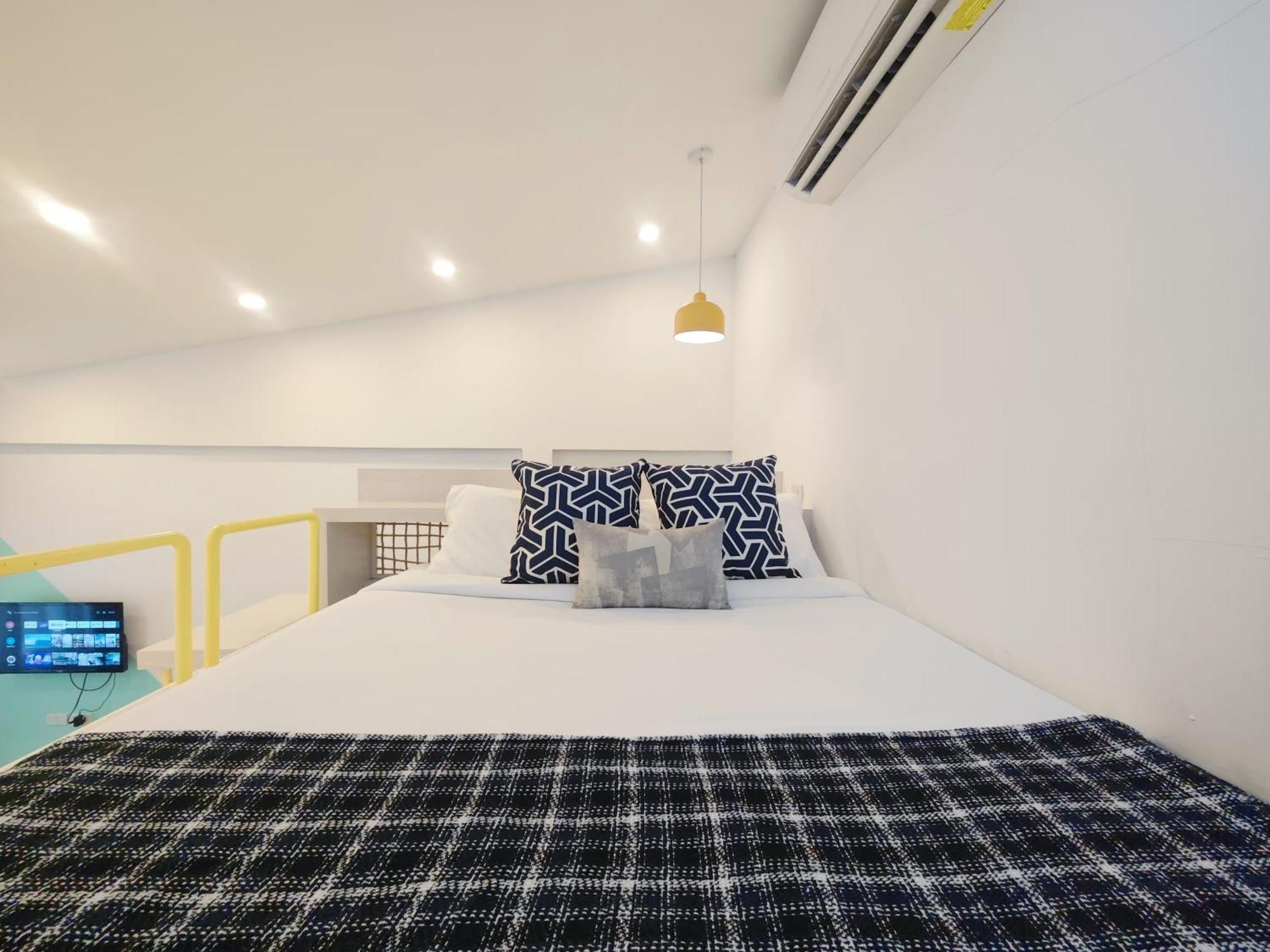Ostay Asoke Bangkok Makkasan Exterior photo