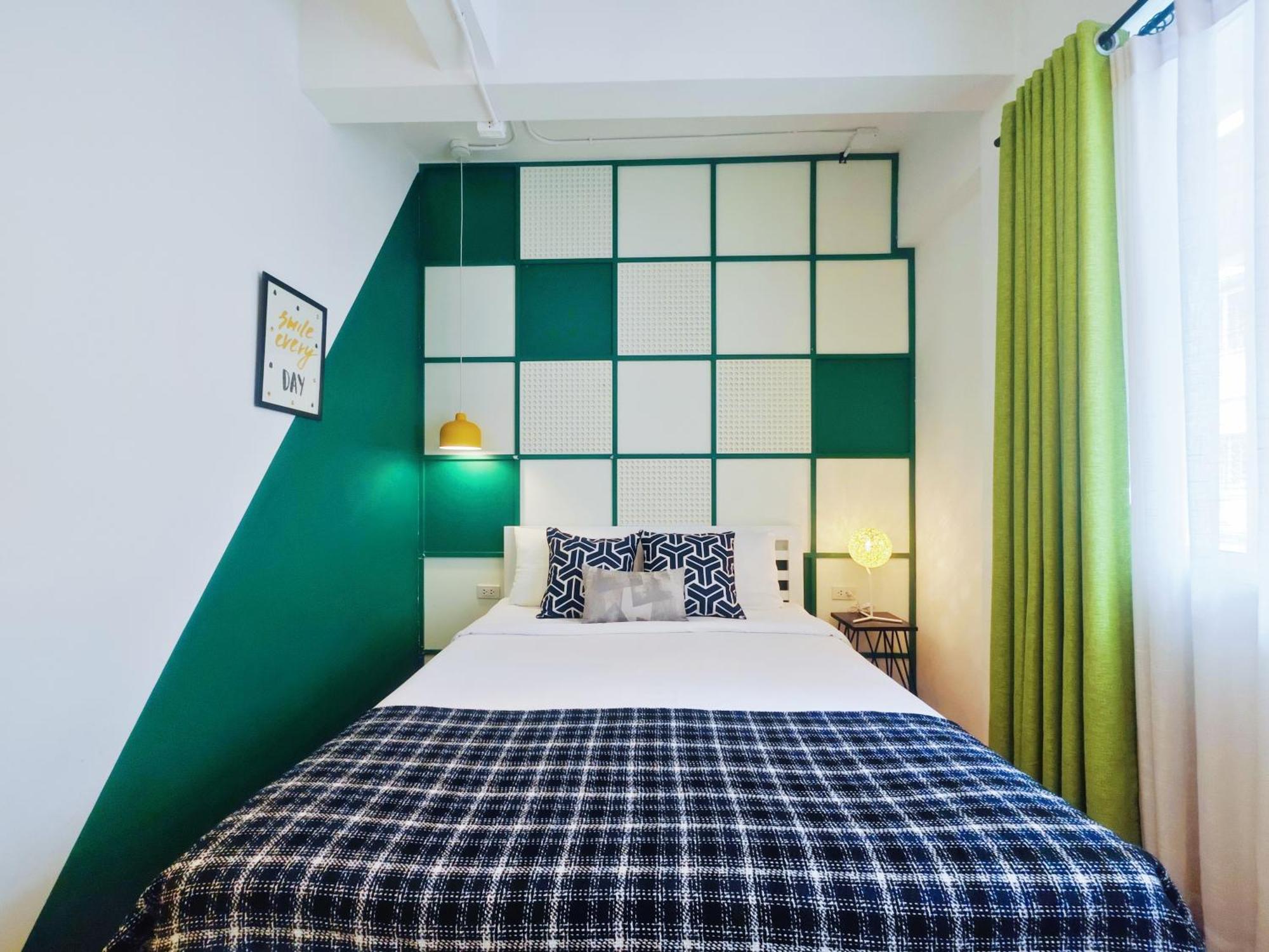 Ostay Asoke Bangkok Makkasan Exterior photo